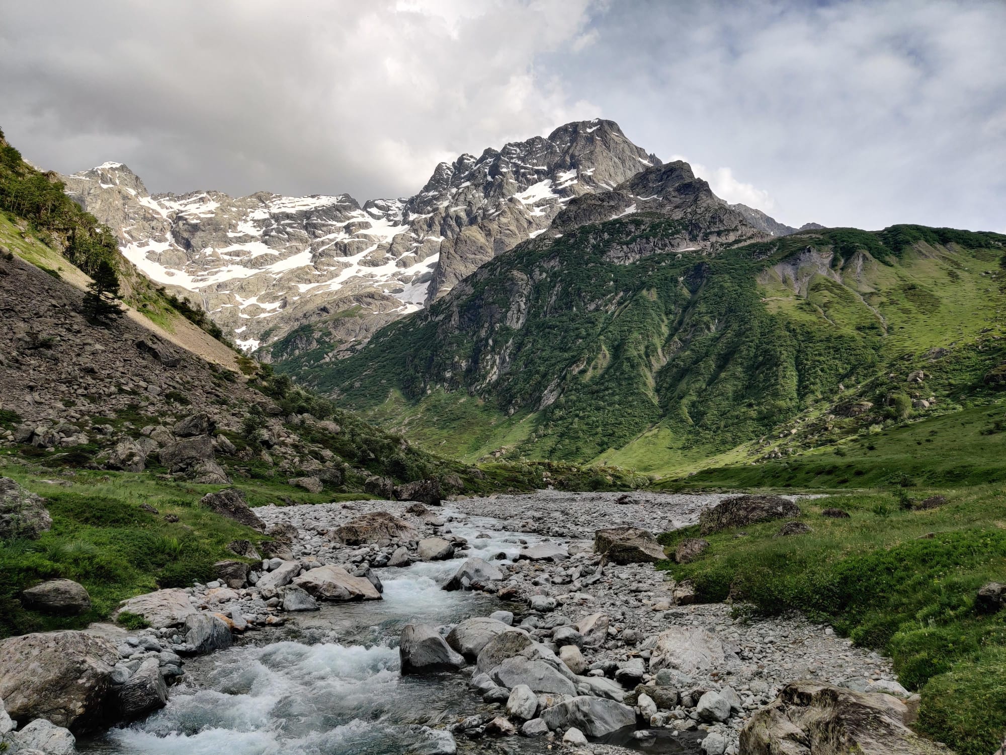 Refuge de Vallonpierre, Écrins